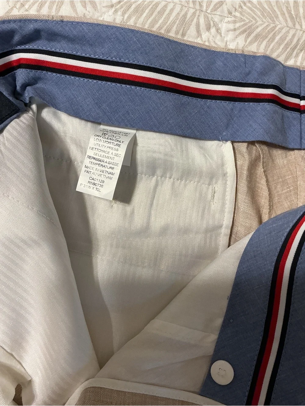Tommy Hilfiger Men's Dress Pants in Light Taupe- NWOT 31x30